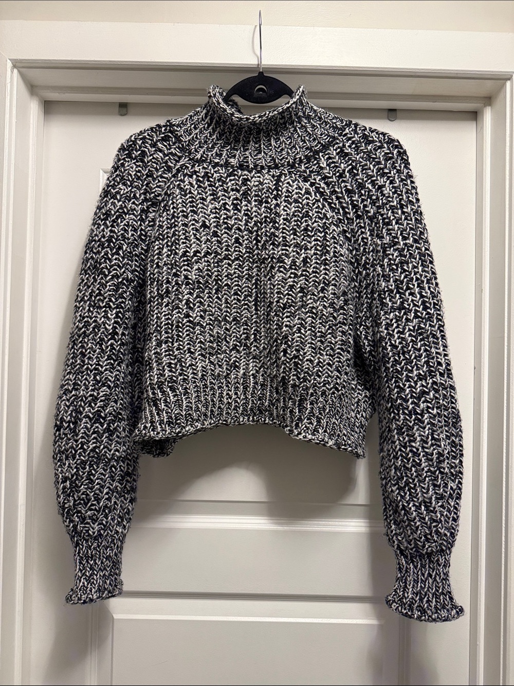 H&M Black & White Marled Turtleneck Sweater - Women